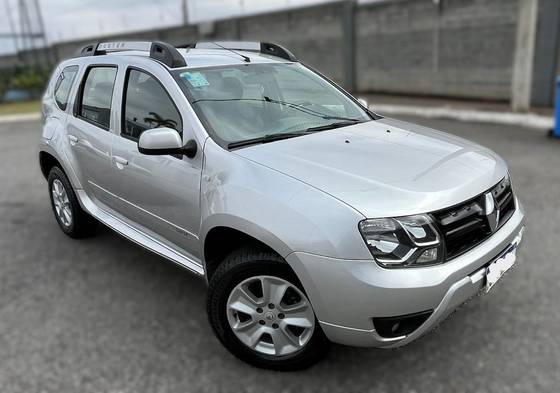 RENAULT DUSTER 2.0 DYNAMIQUE 4X2 16V FLEX 4P AUTOMÁTICO RENAULT DUSTER 2.0 DYNAMIQUE 4X2 16V FLEX 4P AUTOMÁTICO